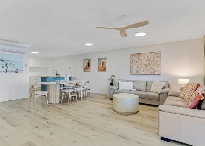 Riverdance Apt 6