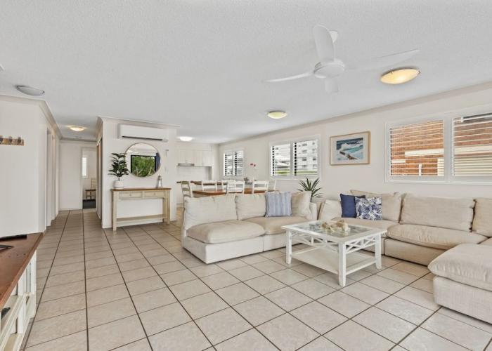 Riverdance Apt 8