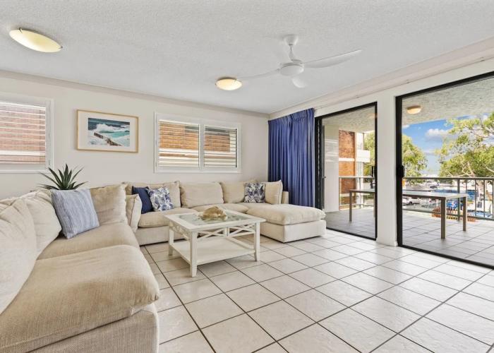 Riverdance Apt 8