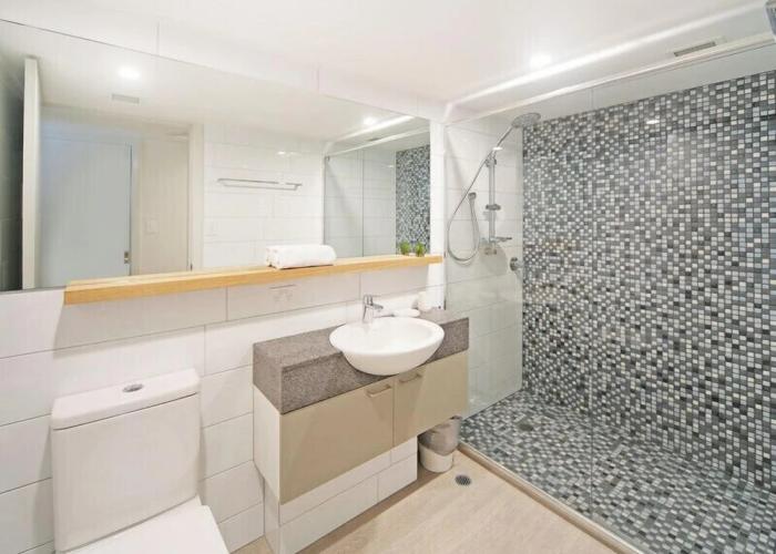 Portsea North Apt 5