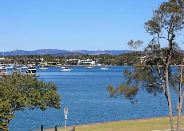 Portsea North Apt 5