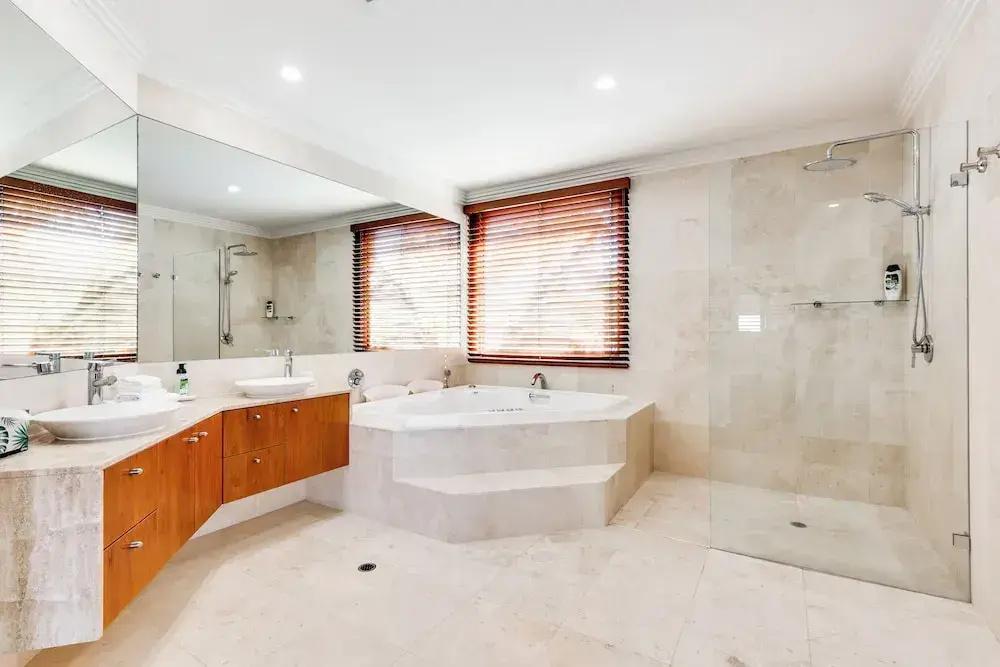 фото Lux Tropical Haven Mooloolaba Moonda5