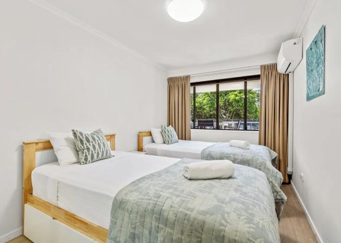 Spinnaker Apt 6- Mooloolaba Beach