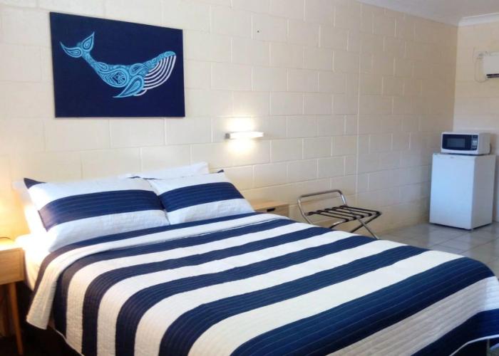 Sail Inn Motel