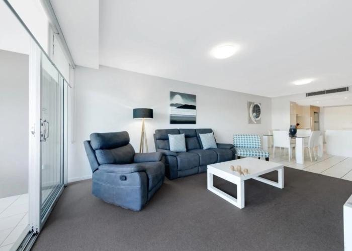 Echelon Apartments