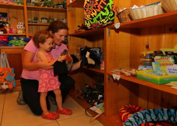 Capricorn Caves - Caravan Park