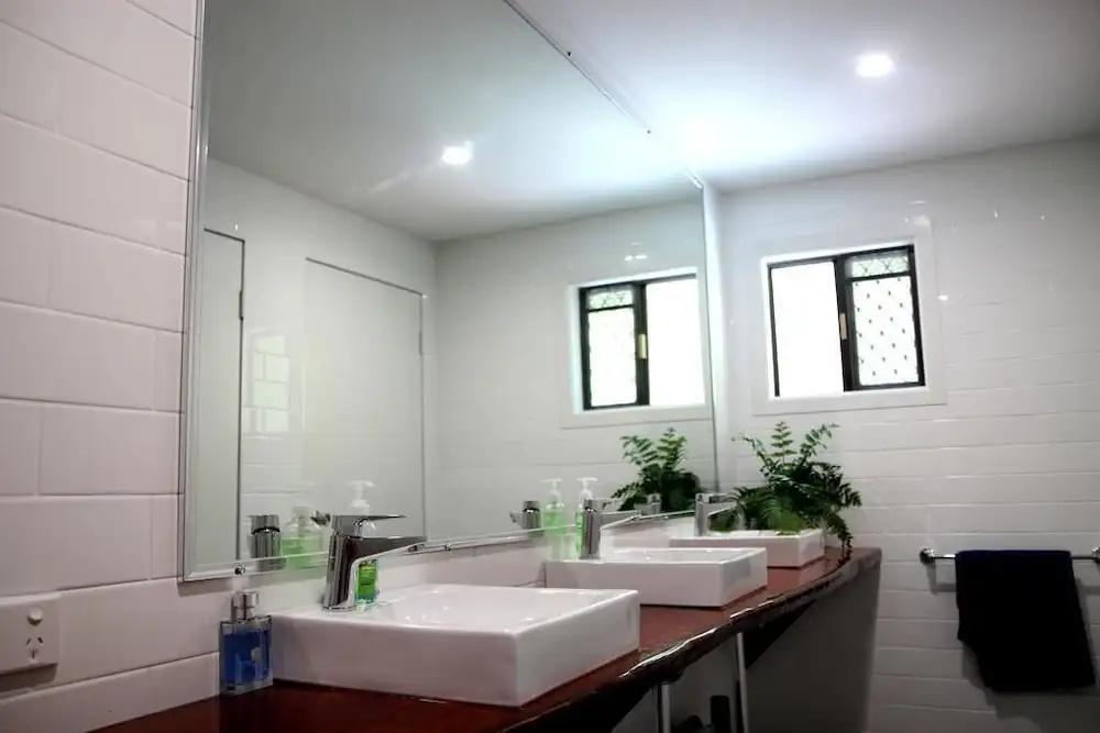 фото Yeppoon Beachhouse - Hostel