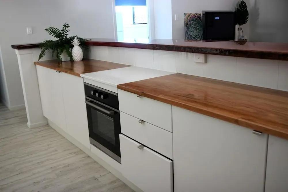 фото Yeppoon Beachhouse - Hostel