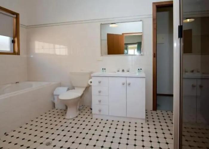 Barmera Lake Resort Motel