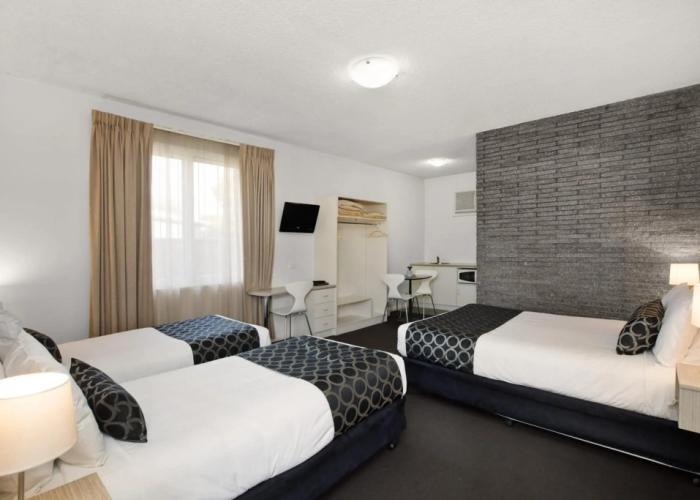 Adelaide Road Motor Lodge