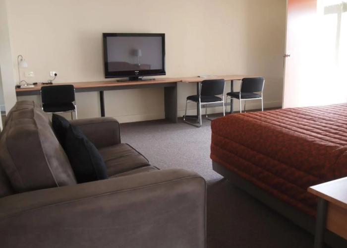 Alexander Cameron Suites