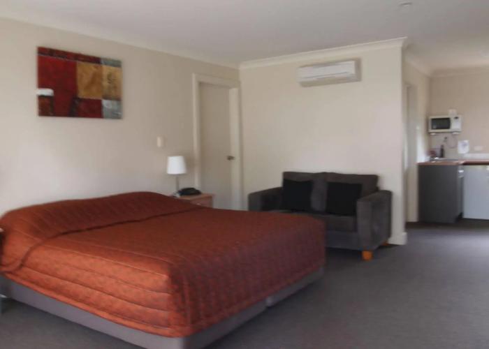 Alexander Cameron Suites