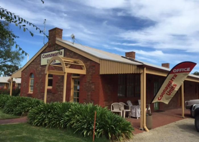 Coonawarra Place Motor Inn