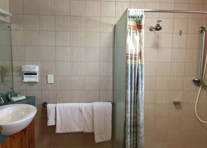 Coonawarra Place Motor Inn