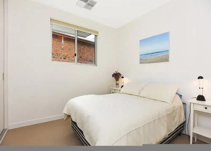 Breeze Beachfront Apartment no 1 - First Floor