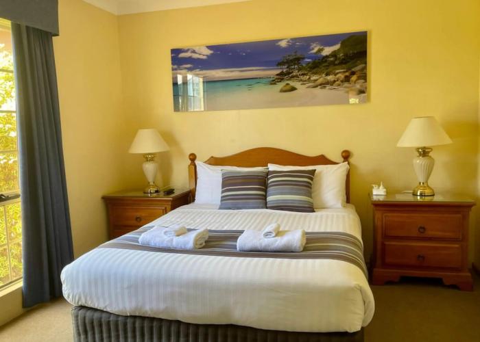 Swansea Cottages & Lodge Suites