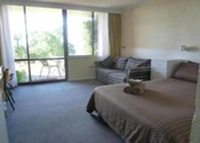 Swansea Motor Inn