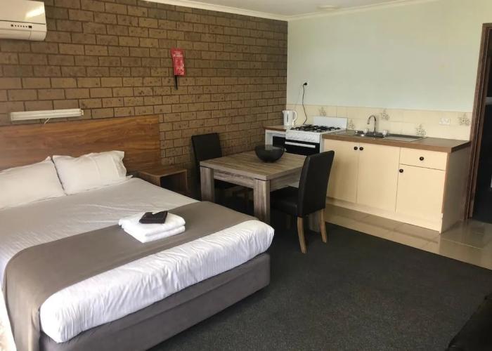 Geelong Surfcoast Hwy Holiday Park