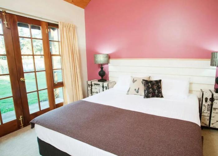 Beechworth Cedar Cottages