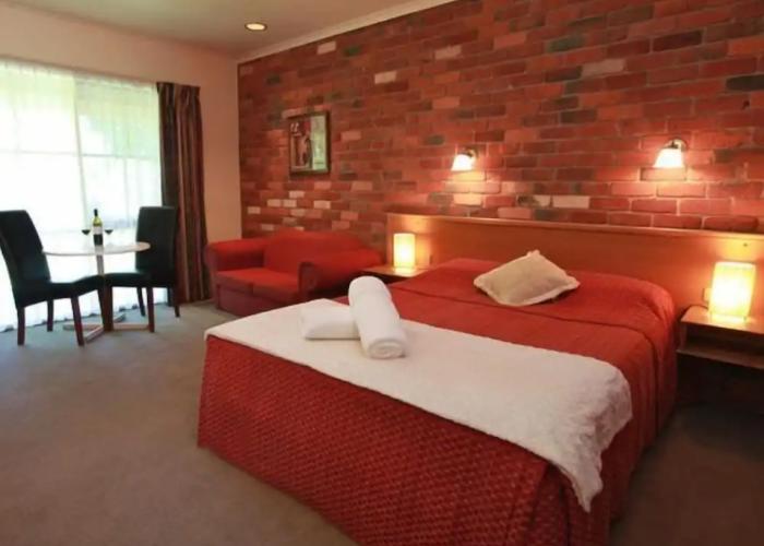 Mansfield Valley Motor Inn