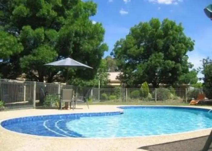 Mansfield Valley Motor Inn