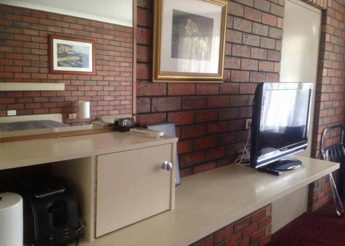 Golden Country Motel & Caravan Park