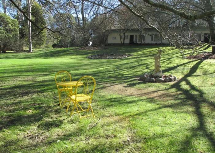 Alpine Riverside Cottages