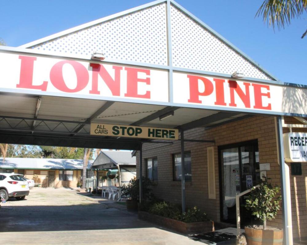 Lone Pine Motel - Corowa