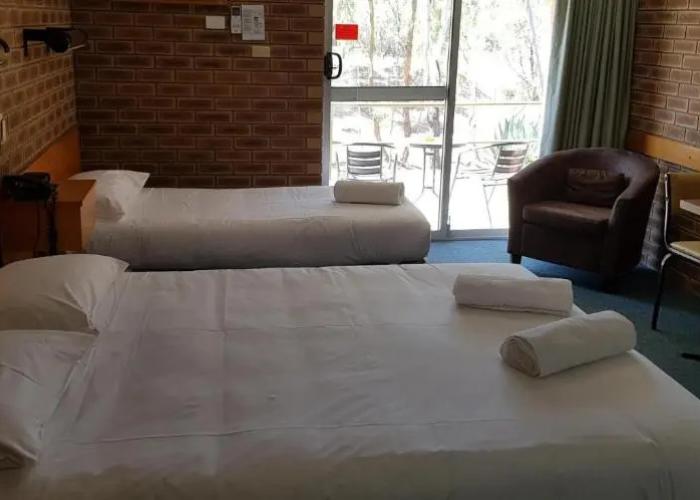 Corowa Golf Club Motel
