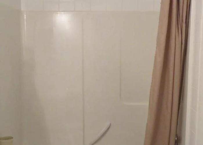 Lazy J Motel