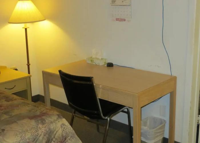 Lazy J Motel