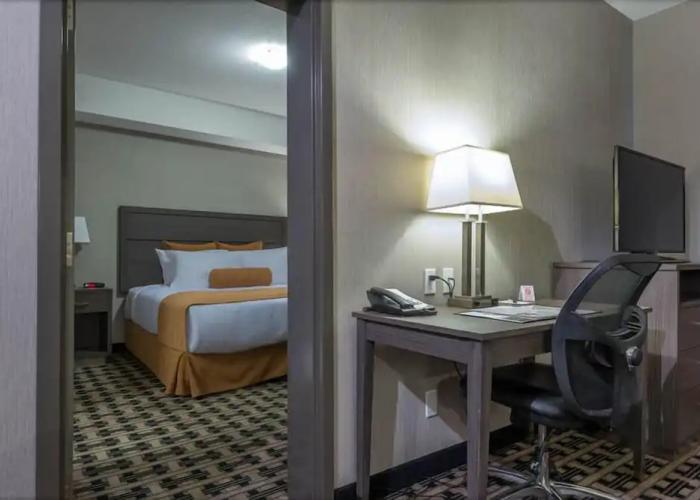 Timber Ridge Inn and Suites