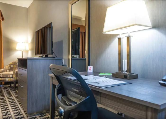Timber Ridge Inn and Suites