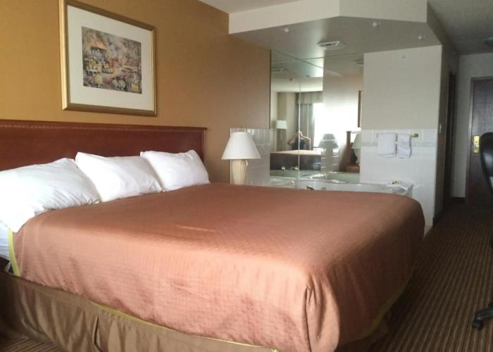 Foxwood Inn & Suites