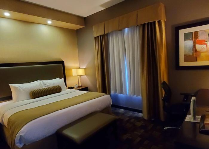 Best Western Plus Fox Creek