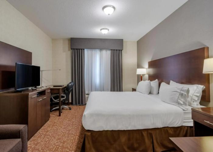 Devonian Hotel & Suites