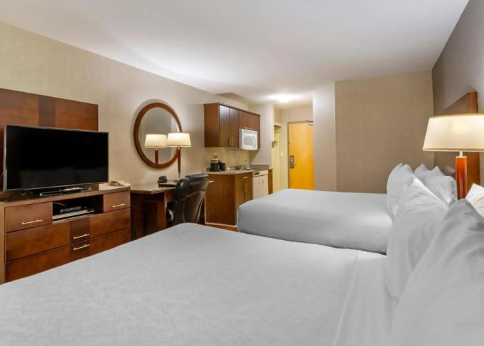 Devonian Hotel & Suites