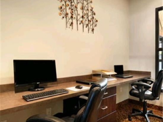 Super 8 by Wyndham Innisfail