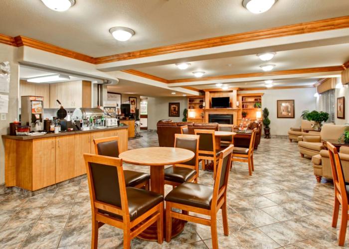 Ramada by Wyndham Ponoka