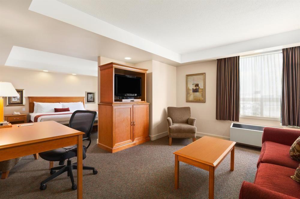 Travelodge Spruce Grove