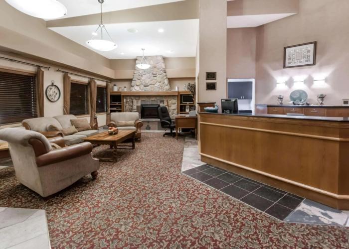 Stony Plain Inn and Suites