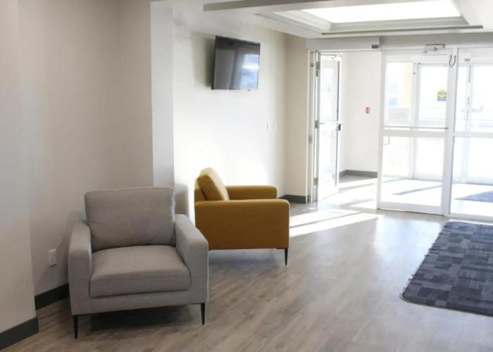 Days Inn by Wyndham Stony Plain