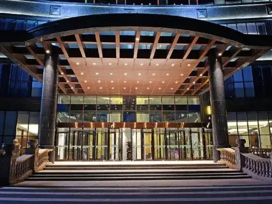 Huayang Hotel