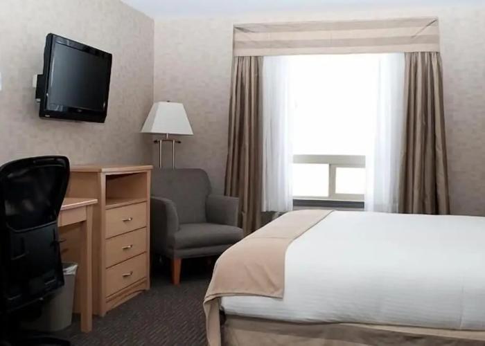 Paradise Inn & Suites Valleyview