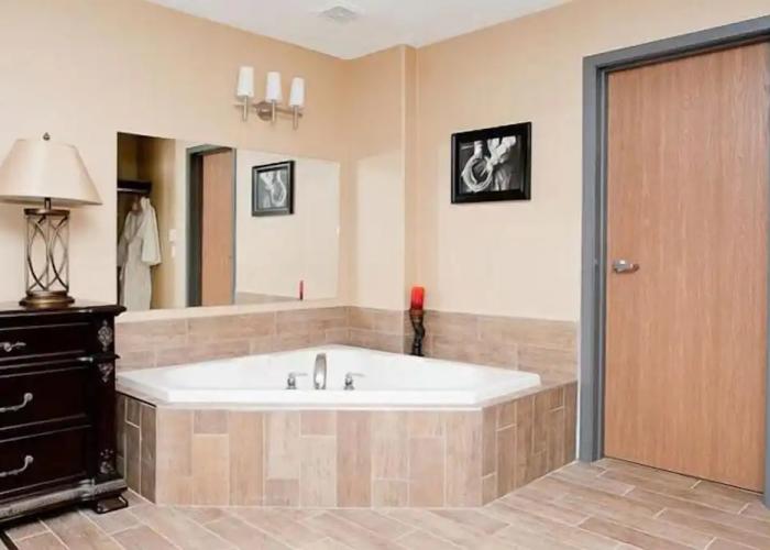 Paradise Inn & Suites Valleyview