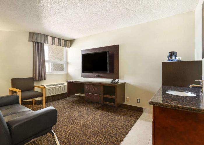 Days Inn by Wyndham Vermilion