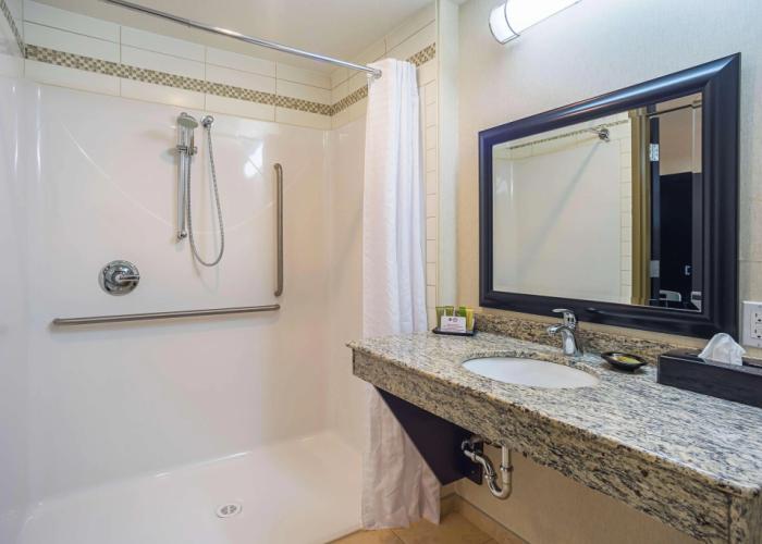 Best Western Wainwright Inn & Suites
