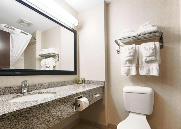 Best Western Wainwright Inn & Suites