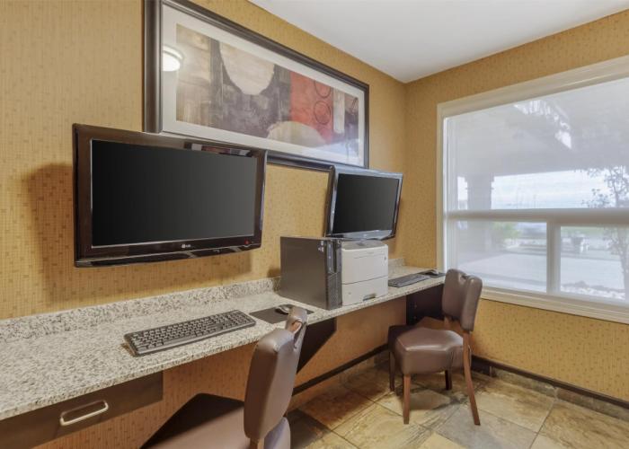 Best Western Wainwright Inn & Suites