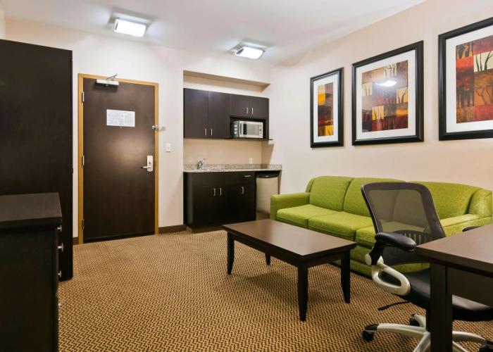 Best Western Wainwright Inn & Suites